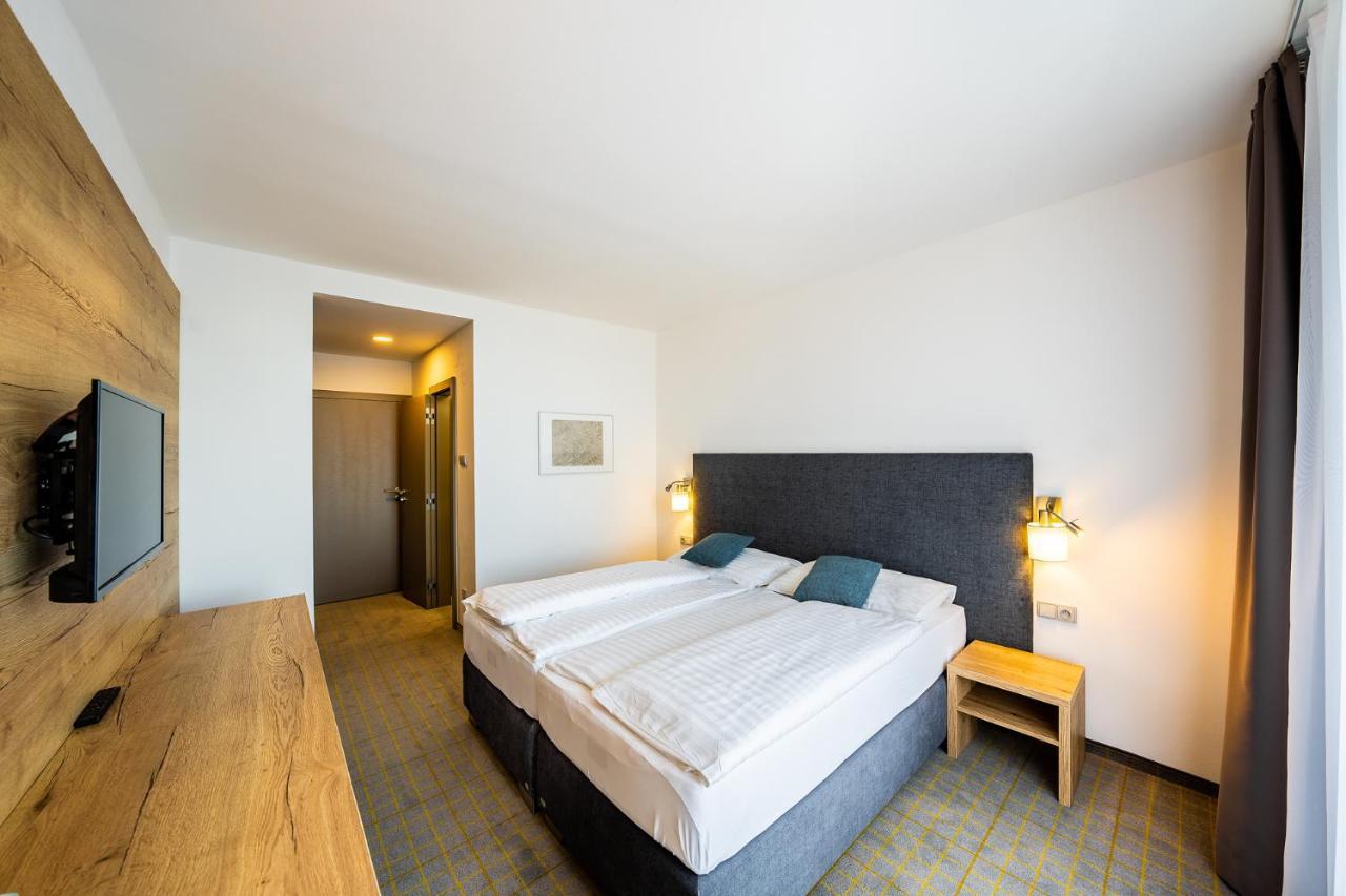 Hotel Ski Nove Mesto na Morave Bagian luar foto